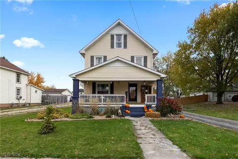 305 S Main St, Spencer, OH 44275