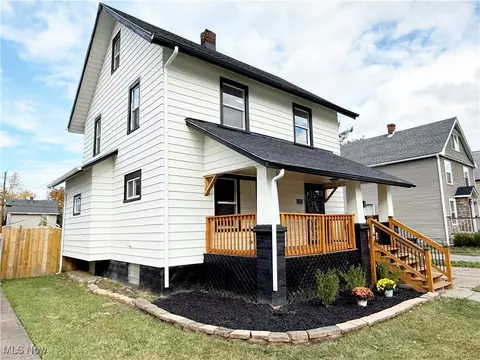 1859 E 33rd St, Lorain, OH 44055 photo 2