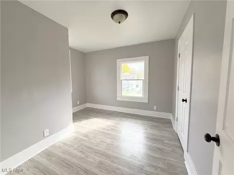 1859 E 33rd St, Lorain, OH 44055 photo 24