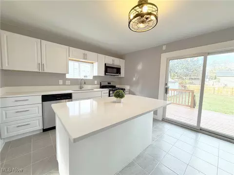 1859 E 33rd St, Lorain, OH 44055 photo 15