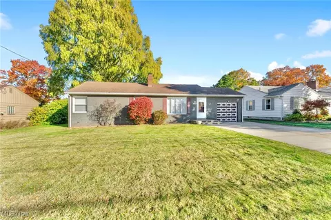 4003 Shelby Rd, Youngstown, OH 44511