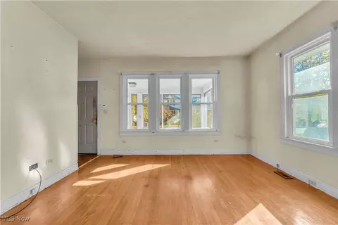 122 Bellfield Ave, Elyria, OH 44035 photo 12