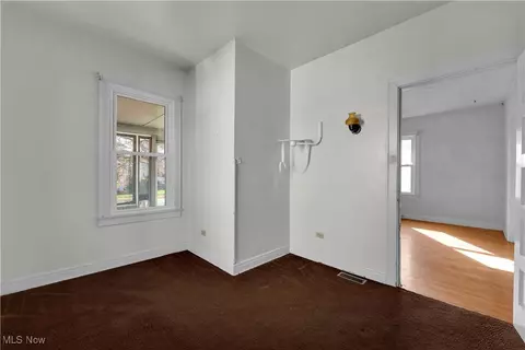122 Bellfield Ave, Elyria, OH 44035 photo 18