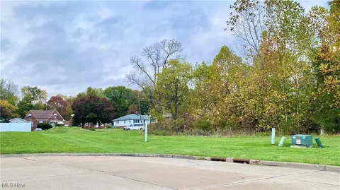 Sl15 Rocky Top Court, Maple Heights, OH 44137