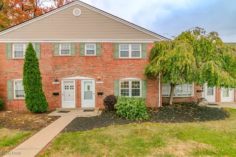 31621 Marginal Rd #B, Willowick, OH 44095