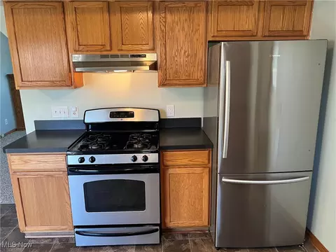 1834 Robindale St, Wickliffe, OH 44092 photo 17