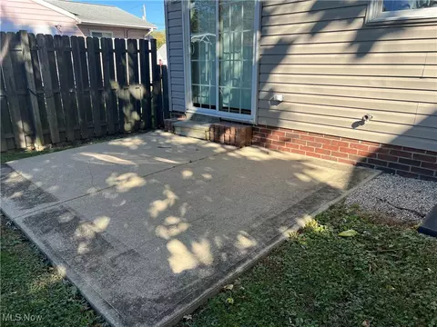 1834 Robindale St, Wickliffe, OH 44092 photo 38