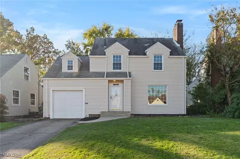 1220 25th St NE, Canton, OH 44714
