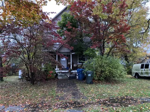 123 Dickson St, Wellington, OH 44090