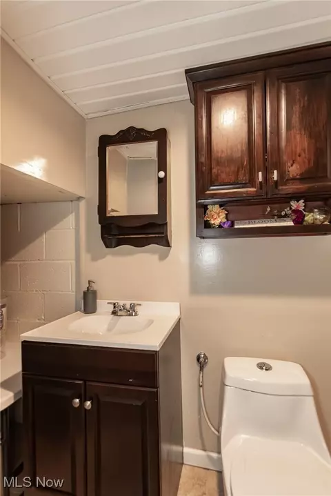 30615 Crescent Dr, Willowick, OH 44095 photo 28