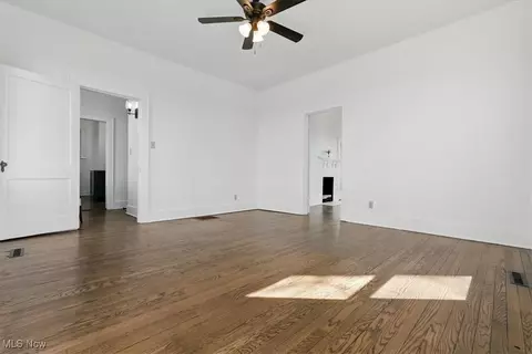 Living - 217 E 9th St, Williamstown, WV 26187 photo 5 of 5