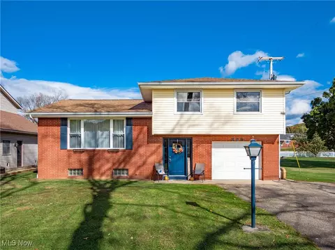 325 North St, Duncan Falls, OH 43734
