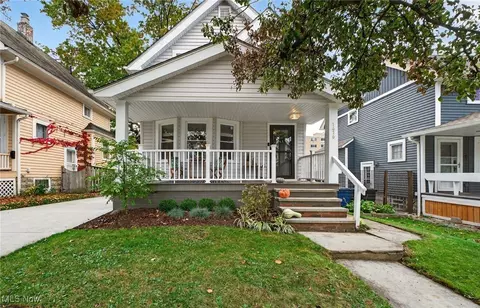 1416 Rio St, Lakewood, OH 44107