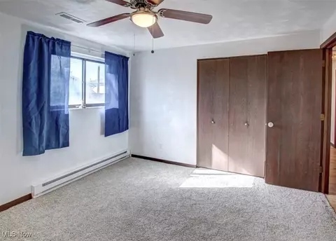Bedroom - 1819 Gloucester Dr, Lorain, OH 44053 photo 5 of 9