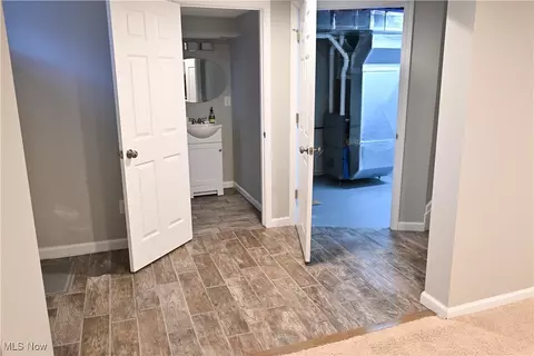 488 E 326th St, Willowick, OH 44095 photo 23