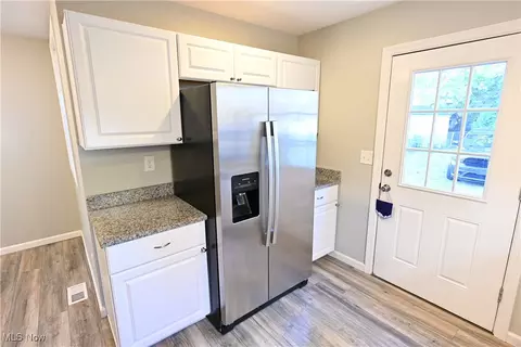 488 E 326th St, Willowick, OH 44095 photo 12