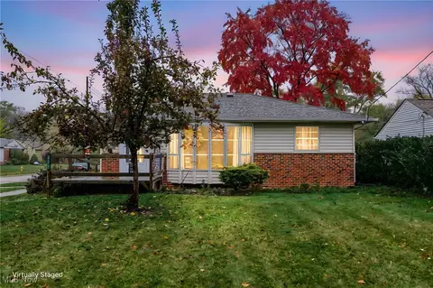 12614 W Pleasant Valley Rd, Parma, OH 44130