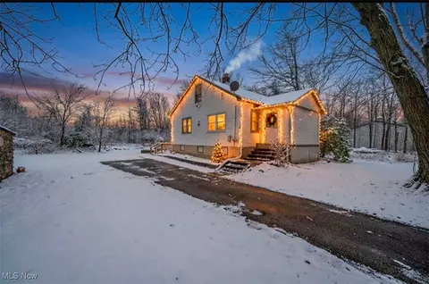 6226 W Maple Ave, Geneva, OH 44041
