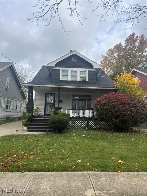 13705 Southview Ave, Cleveland, OH 44120