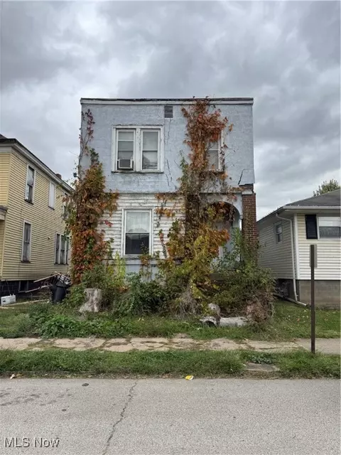 223 N Zane Hwy, Martins Ferry, OH 43935