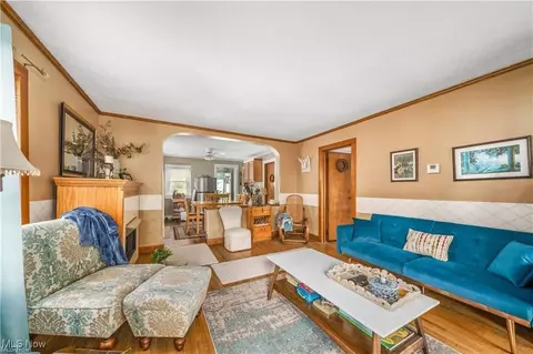 Living - 35 Bayview, Beloit, OH 44609 photo 1 of 2