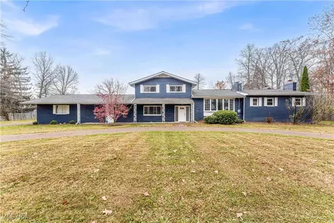 1752 Marwell Blvd, Hudson, OH 44236