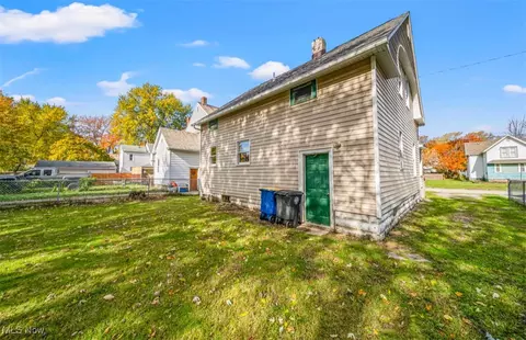 1708 W 7th St, Ashtabula, OH 44004 photo 6