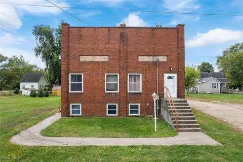 14254 Lincoln St, North Lawrence, OH 44666