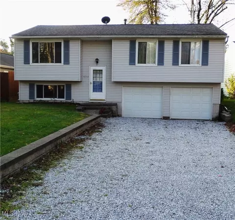 6282 Watling Way, Madison, OH 44057