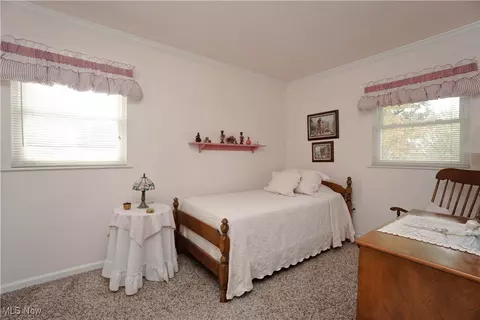 Bedroom - 1109 E 18th St, Ashtabula, OH 44004 photo 4 of 6