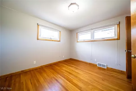 Bedroom - 2533 57th St NE, Canton, OH 44721 photo 5 of 5