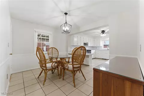 1438 Deville Ave NW, Canton, OH 44708 photo 5