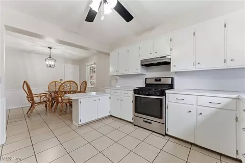 1438 Deville Ave NW, Canton, OH 44708 photo 6