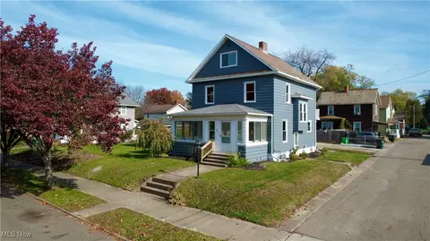 Exterior - 1221 Dover Ave, Dover, OH 44622 photo 9 of 9