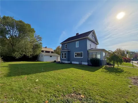 Exterior - 1221 Dover Ave, Dover, OH 44622 photo 8 of 9