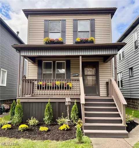 1315 West St, Follansbee, WV 26037