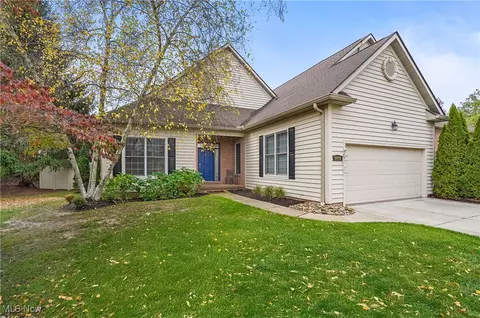 6460 Saint Augustine Dr NW, Canton, OH 44718