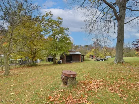 Exterior - 2430 River Rd, Willoughby Hills, OH 44094 photo 4 of 14