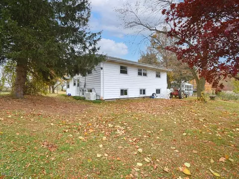 Exterior - 2430 River Rd, Willoughby Hills, OH 44094 photo 14 of 14