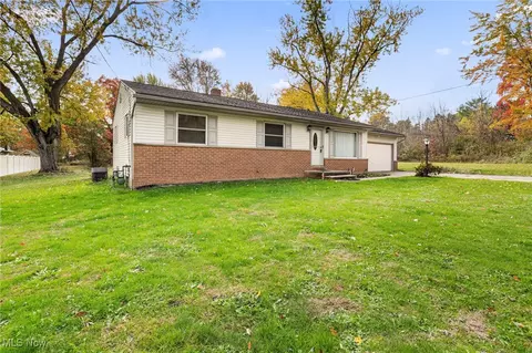 3966 Wadsworth Rd, Norton, OH 44203