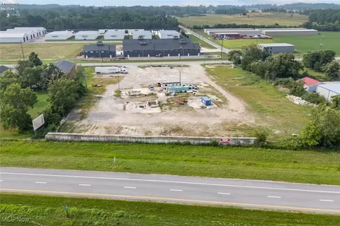 2321 E State Rd, Port Clinton, OH 43452