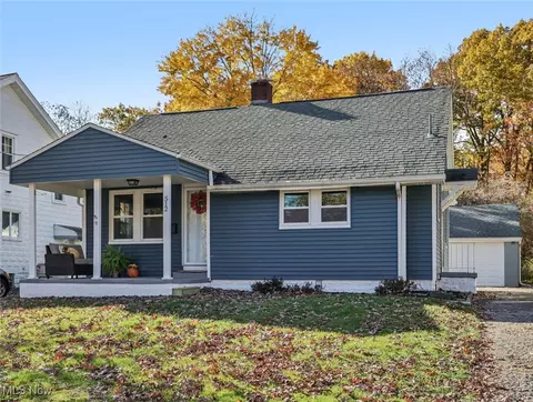 512 S Hazelwood Ave, Youngstown, OH 44509