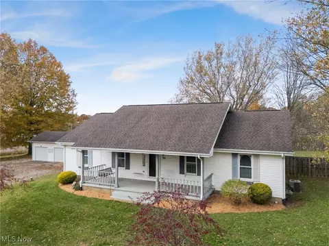 5421 Bonham Ave NW, Canal Fulton, OH 44614