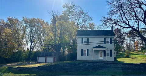 5200 Portage St NW, North Canton, OH 44720