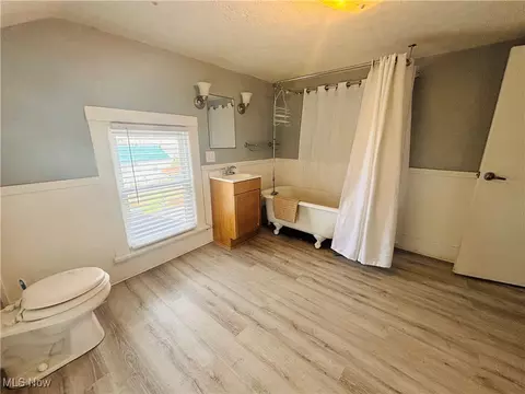1736 W 48th St, Ashtabula, OH 44004 photo 22