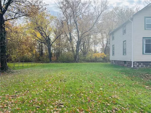 1736 W 48th St, Ashtabula, OH 44004 photo 26