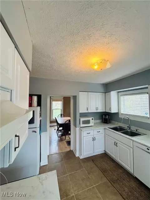 1736 W 48th St, Ashtabula, OH 44004 photo 10