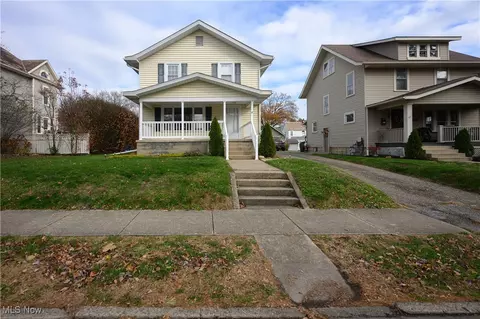 1009 N Walnut St N, Dover, OH 44622