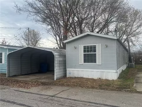 11056 Leader Rd, Chardon, OH 44024