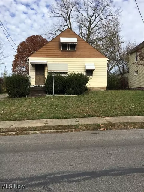 9523 Sandusky Ave, Cleveland, OH 44105